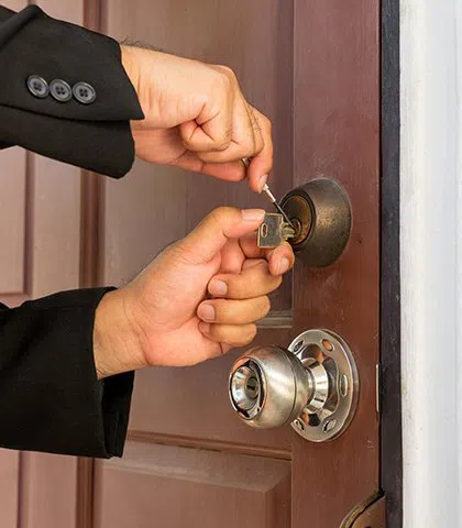 General Locksmith Store Hartford, CT 860-973-2426 - new-locks-installation